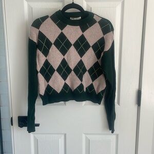Green and pink argyle sweater size S